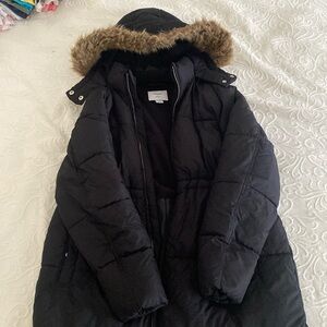 S Old Navy Maternity Puffer Coat